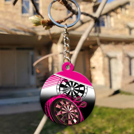 I'm Sexy And I Throw It Acrylic Keychain For Darts Players - Christmas Gift For Darts Lovers, Darts Team, Family, Friends - Image 4